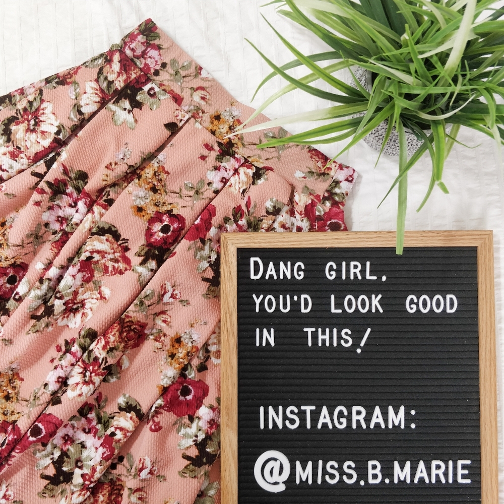 Haute Monde Knee Length Floral Skirt in Pink